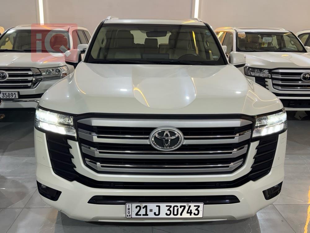 تويوتا لاندكروزر